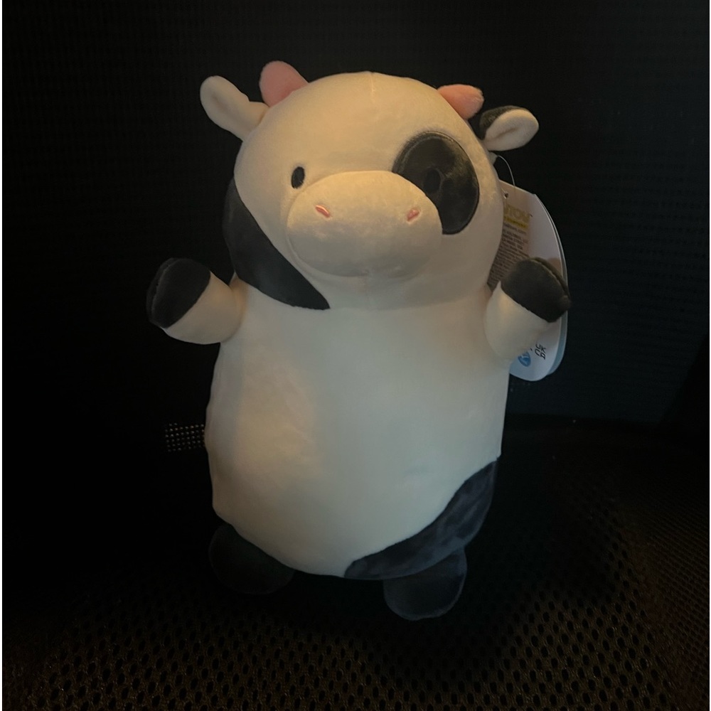 Squishmallow Connor the Cow Hugmees 10” NWT